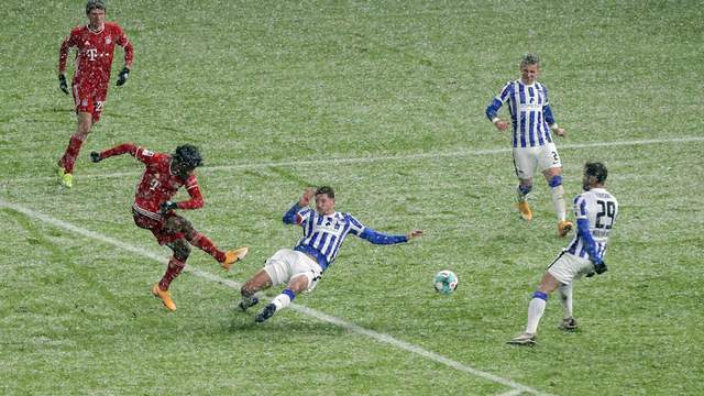 柏林赫塔凭借定位球战术主场险胜波鸿    柏林赫塔凭借定位球战术主场险胜波鸿